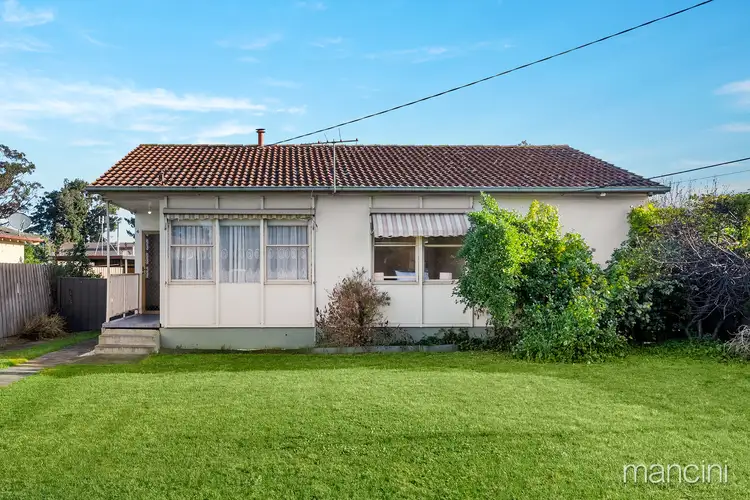 4 Evans Crescent, Laverton VIC 3028