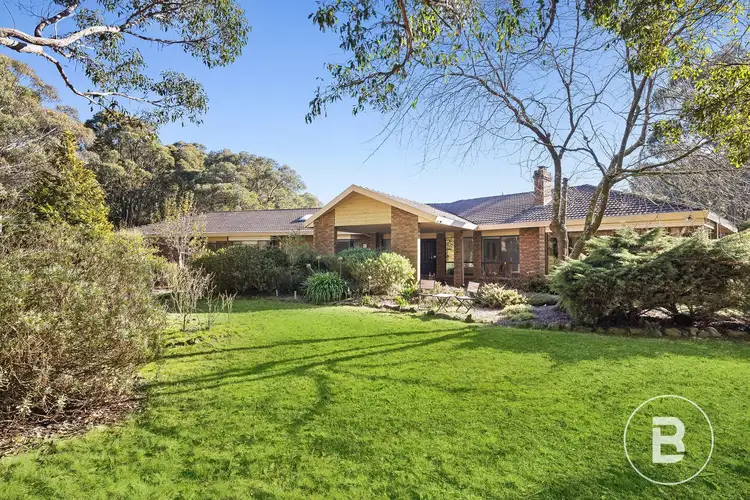 105 Bell Avenue, Mount Helen VIC 3350
