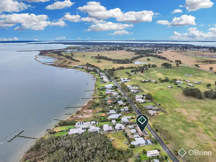 1/155 Bay Road, Eagle Point VIC 3878