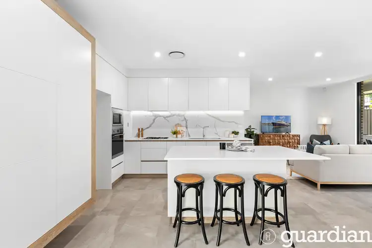 7/2-4 Livingstone Avenue, Baulkham Hills NSW 2153