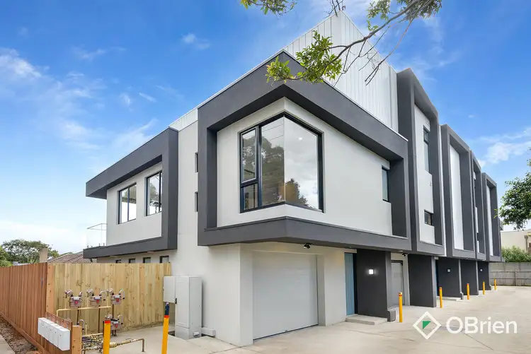 Second view of Homely townhouse listing, 1/19 O'Grady Avenue, Frankston VIC 3199