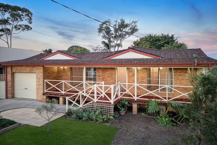 58 Leumeah Avenue, Chain Valley Bay NSW 2259