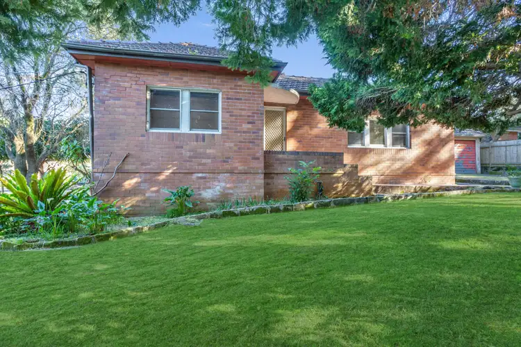 28 Fuller Avenue, Hornsby NSW 2077