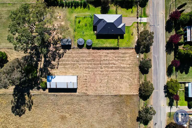 65 Scott Street, Boorowa NSW 2586