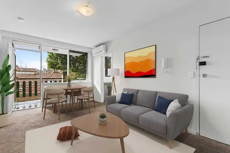 1/25 Jackson Street, St Kilda VIC 3182