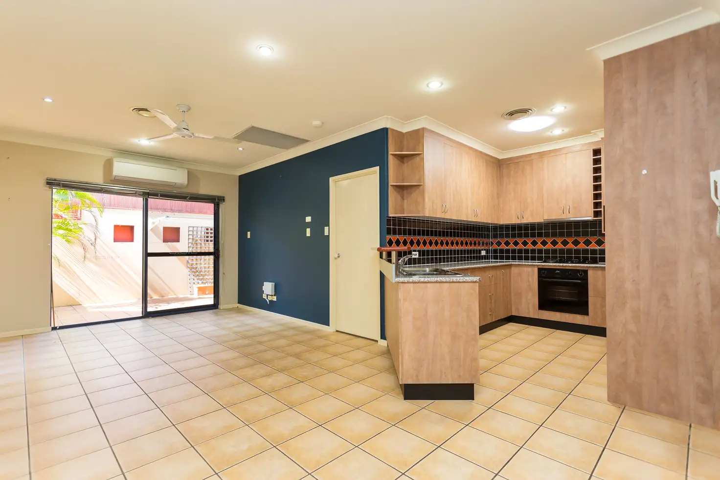 Main view of Homely unit listing, 2/187 Alfred Street, Mackay QLD 4740