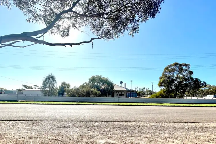 Fifth view of Homely house listing, 1 Camplin Street, Wudinna SA 5652