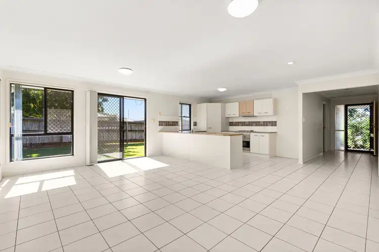 Sixth view of Homely house listing, 2 Clydebank Court, Bellmere QLD 4510