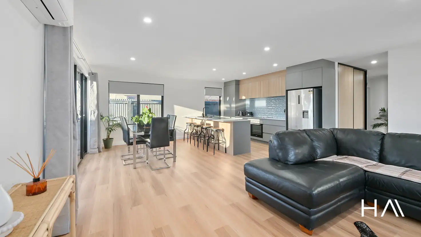 Main view of Homely unit listing, 2/86 Cimitiere Street, George Town TAS 7253