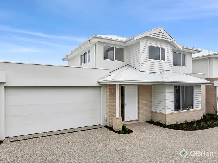 2/6-8 Alameda Avenue, Mornington VIC 3931