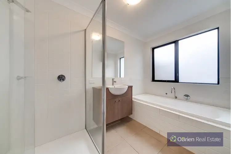 Sixth view of Homely house listing, 32 Meridian Circuit, Berwick VIC 3806