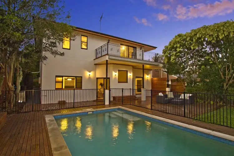 25 Cannons Parade, Forestville NSW 2087
