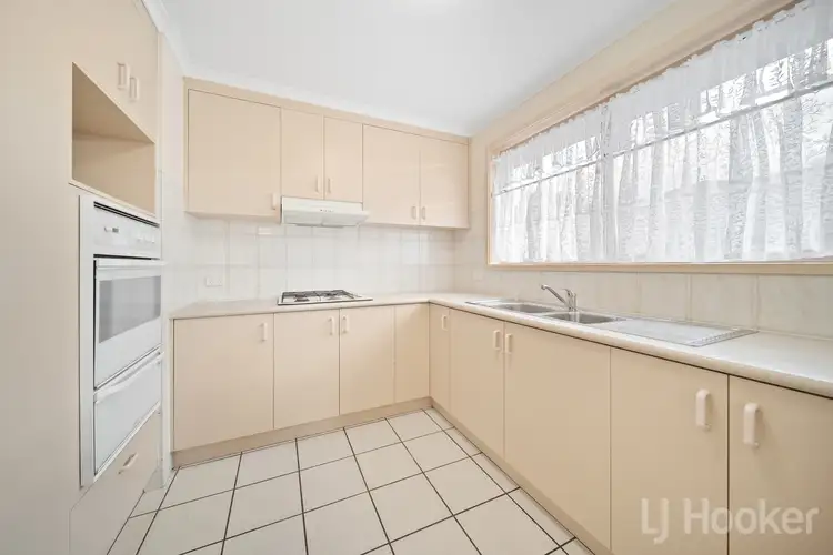 Fifth view of Homely house listing, 2 Hanna Place, Jerrabomberra NSW 2619