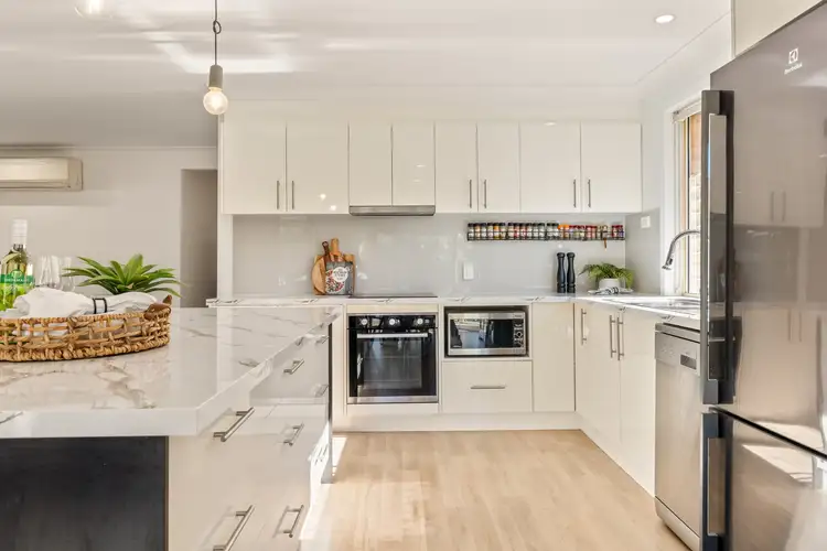 42 Tansey Drive, Tanah Merah QLD 4128