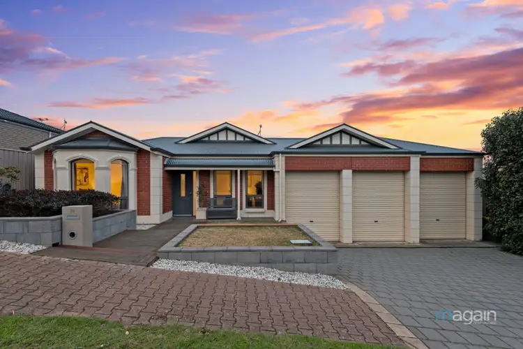 15 Locomotive Drive, Sheidow Park SA 5158