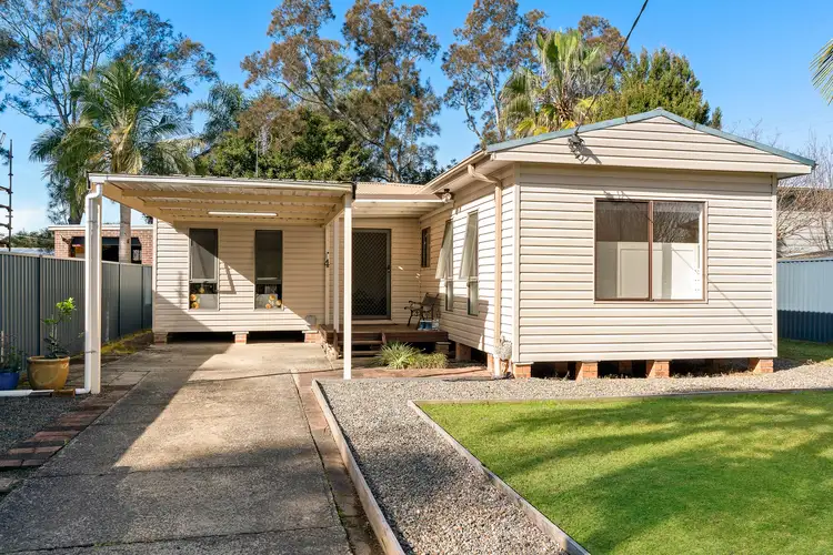 4 Henry Street, Chittaway Point NSW 2261