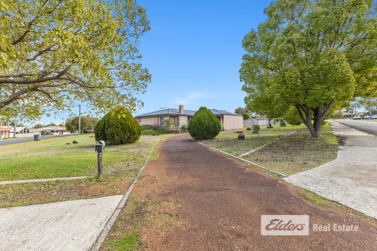 63 Swanstone Street, Collie WA 6225
