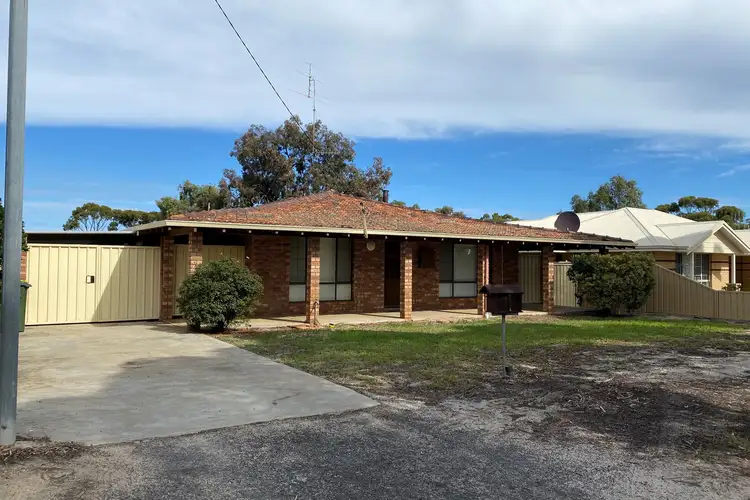 50 Marri Drive, Katanning WA 6317