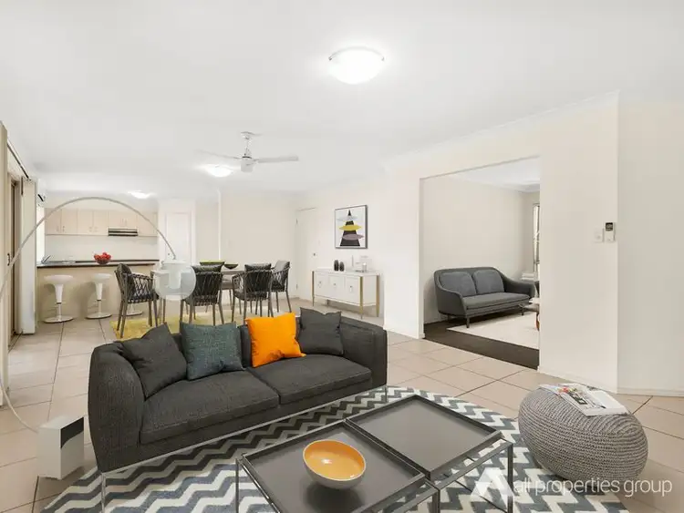 Second view of Homely house listing, 7 Elm Place, Heathwood QLD 4110