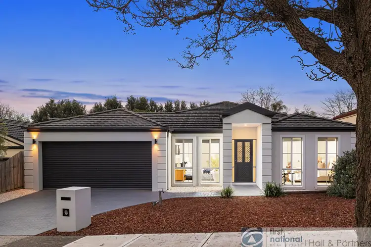 16 Turella Close, Berwick VIC 3806