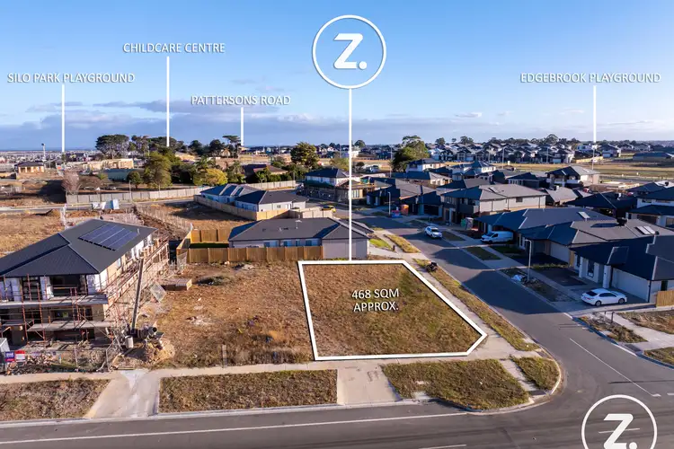 10 Clara Drive, Clyde North VIC 3978
