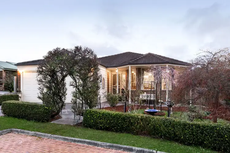 31 Fairlawn Place, Bayswater VIC 3153