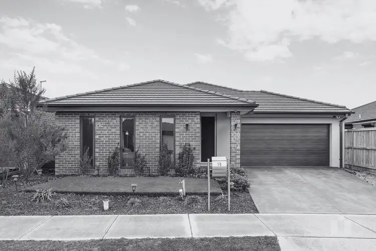 10 Sherwood Way, Doreen VIC 3754