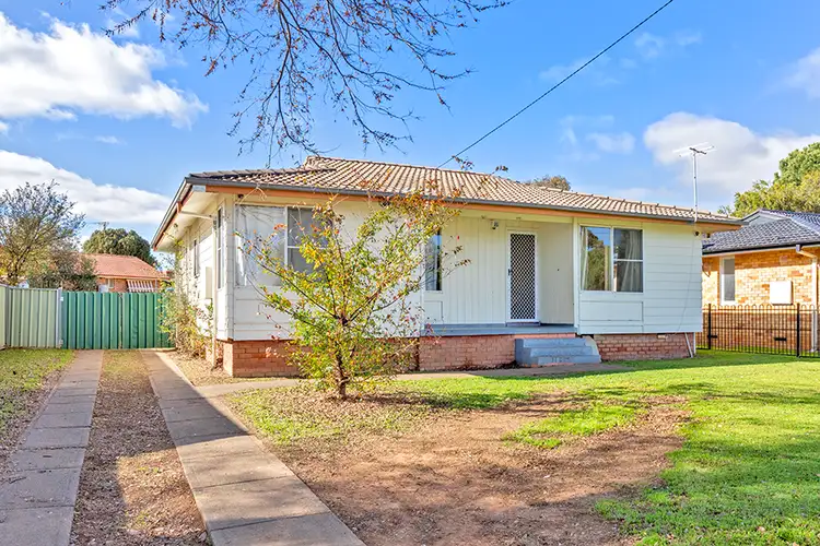 19 Quinn Street, Tamworth NSW 2340