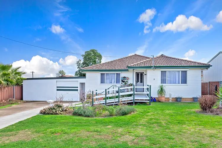 2 Milburn Road, Tamworth NSW 2340