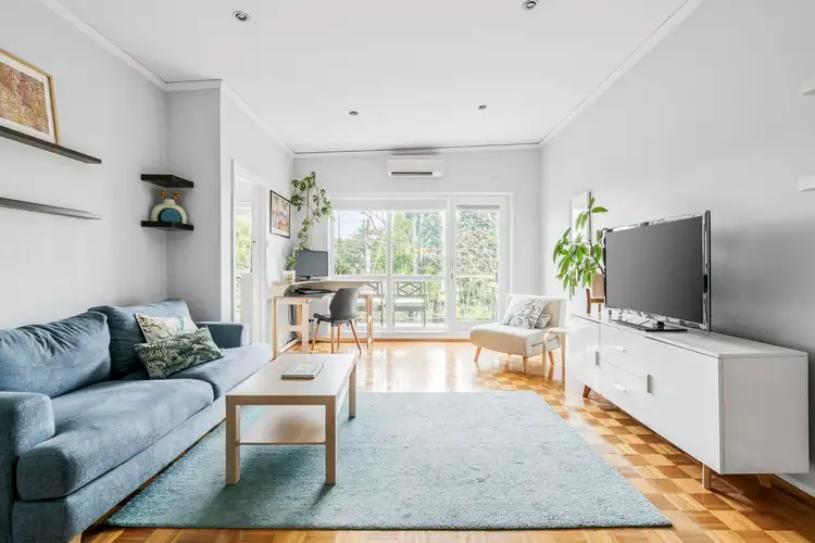 Second view of Homely apartment listing, 10/41 Riversdale Road, Hawthorn VIC 3122