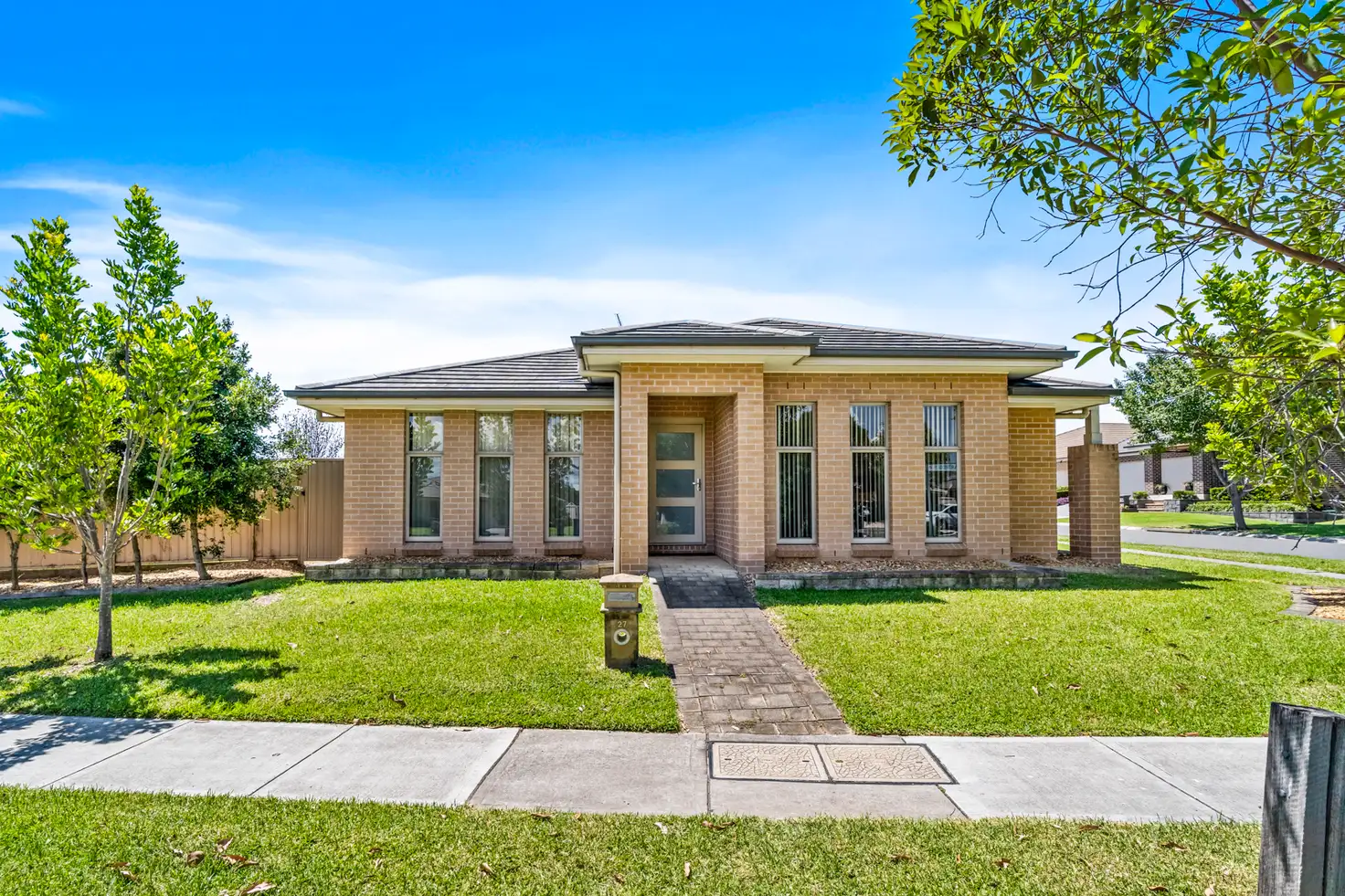 Main view of Homely house listing, 27 Easton Avenue, Spring Farm NSW 2570