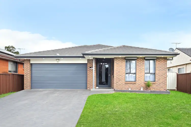 160 Oxford Street, Cambridge Park NSW 2747