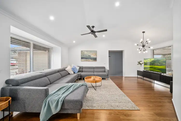 Fourth view of Homely house listing, 1 McIlveen Place, Oxley ACT 2903