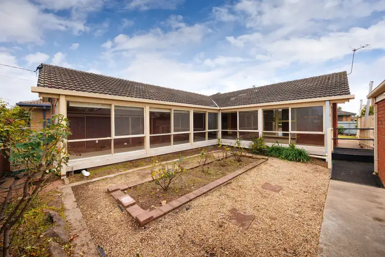 Second view of Homely house listing, 6 Allambie Crescent, Wodonga VIC 3690