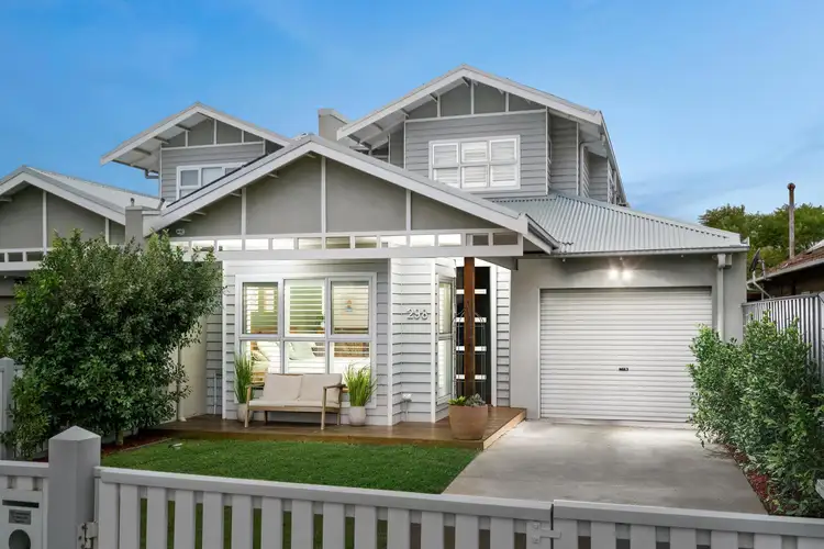 298 Douglas Parade, Newport VIC 3015