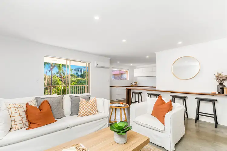 6/10 Rolan Court, Palm Beach QLD 4221