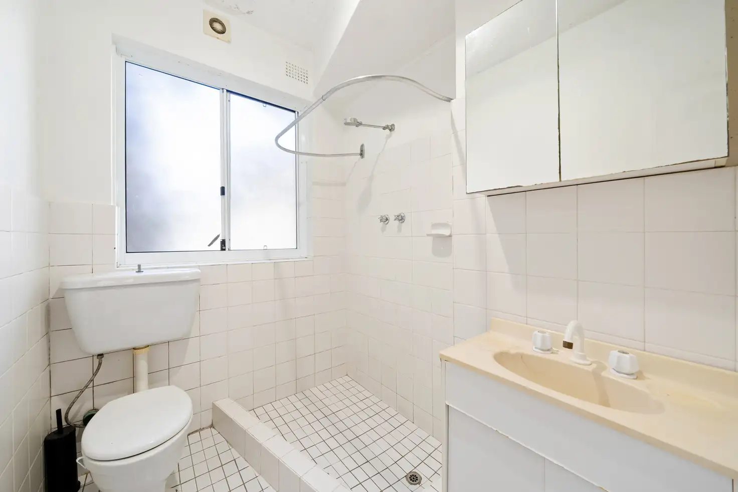 Main view of Homely studio listing, 10/38-40 Stephen Street, Paddington NSW 2021