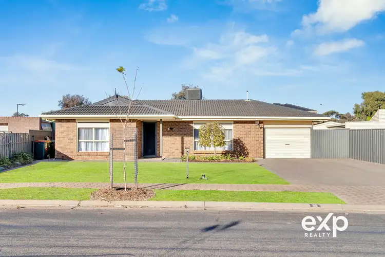 16 Maguire Crescent, Burton SA 5110