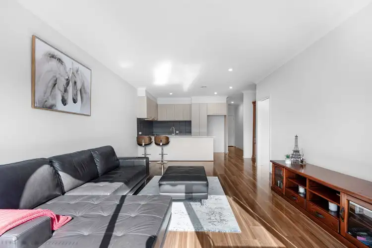 Third view of Homely unit listing, 2/8 Shirley Street, St Albans VIC 3021