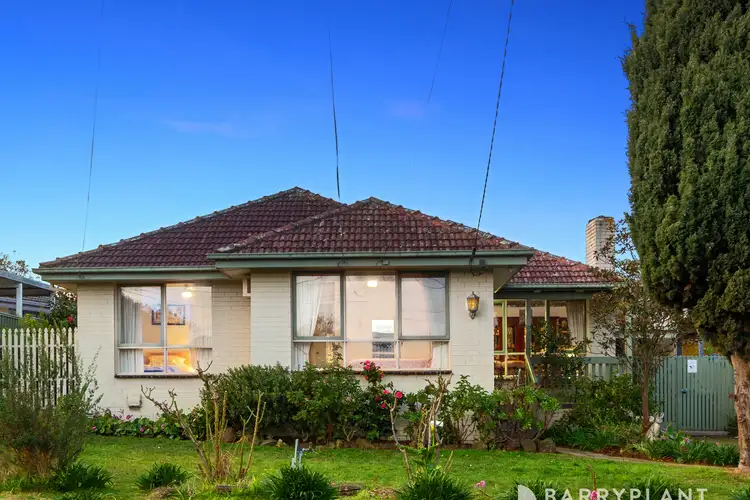 9 Monaro Close, Wantirna South VIC 3152