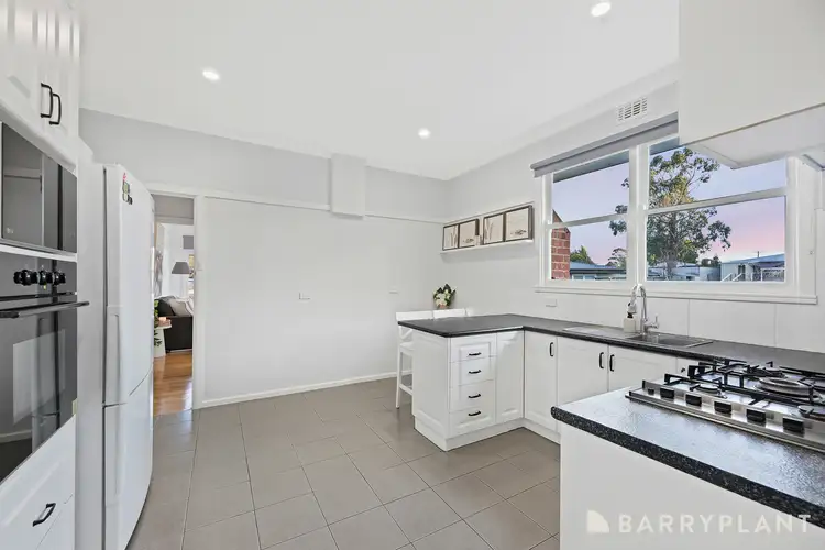 Fourth view of Homely house listing, 2 Ronalds Court, Drouin VIC 3818