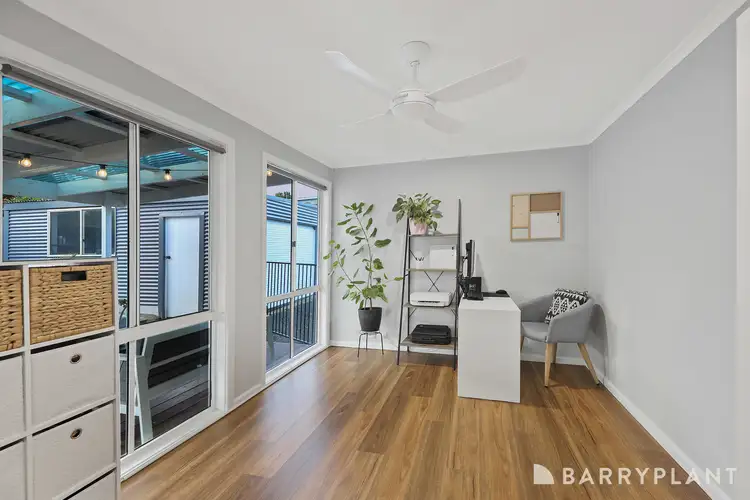 Fifth view of Homely house listing, 2 Ronalds Court, Drouin VIC 3818