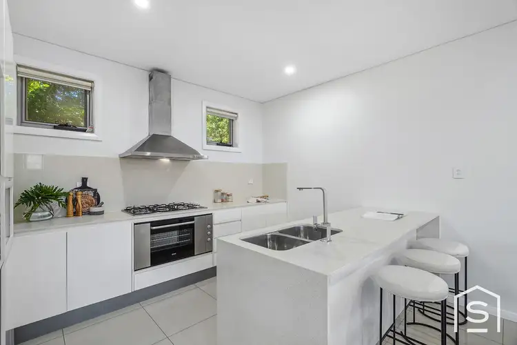 Third view of Homely villa listing, 6/3 Prince Street, Oatlands NSW 2117