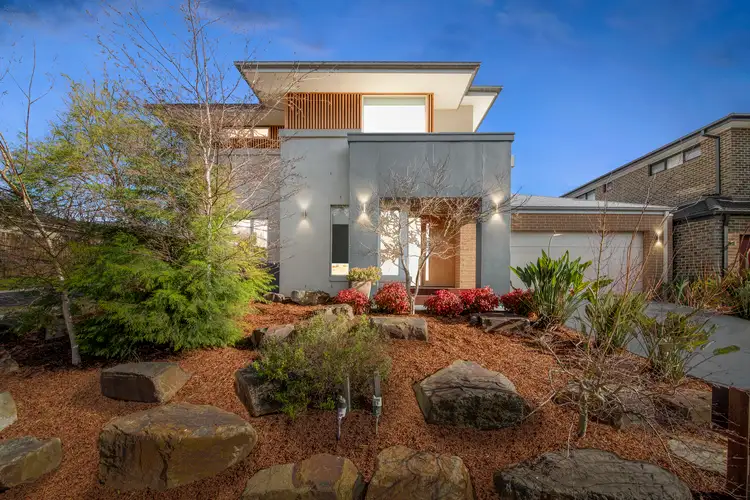 19 Dobbyn Road, Croydon VIC 3136