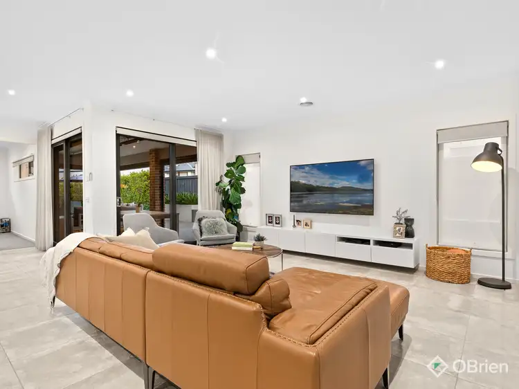 Fifth view of Homely house listing, 1 Tarli Court, Narre Warren South VIC 3805
