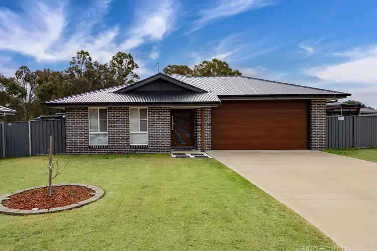 28 Yeomans Road, Armidale NSW 2350