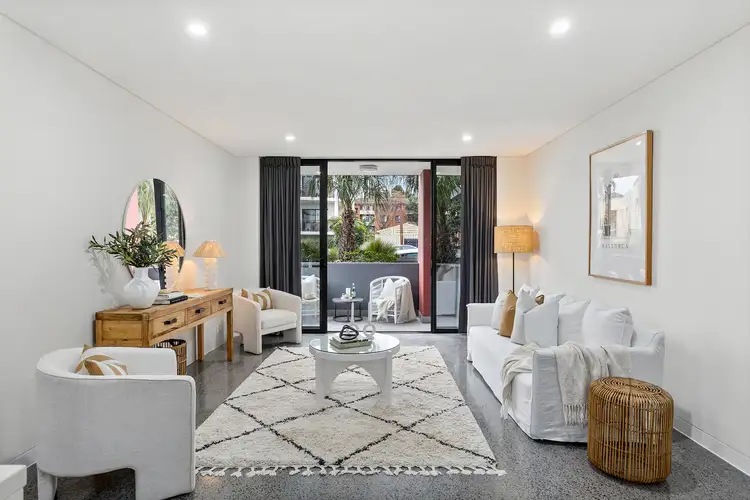Main view of Homely apartment listing, 1/19 Kembla Street, Wollongong NSW 2500
