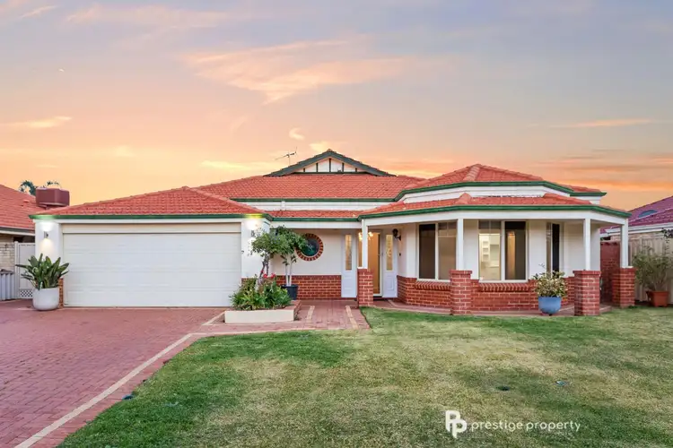 3 Carisbrooke Loop, Hocking WA 6065