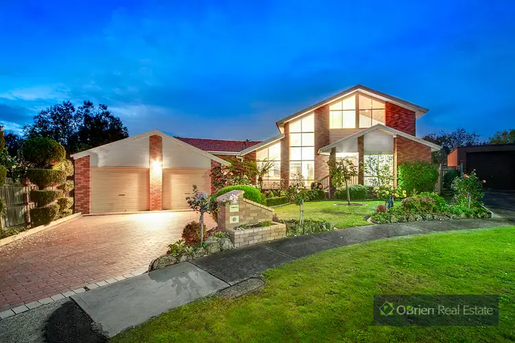 Main view of Homely house listing, 3 Durrant Place, Endeavour Hills VIC 3802