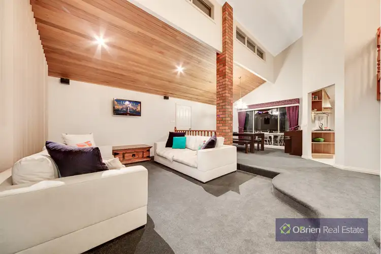 Fourth view of Homely house listing, 3 Durrant Place, Endeavour Hills VIC 3802